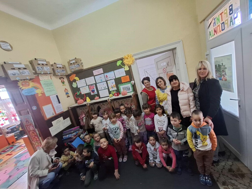 ликовни2